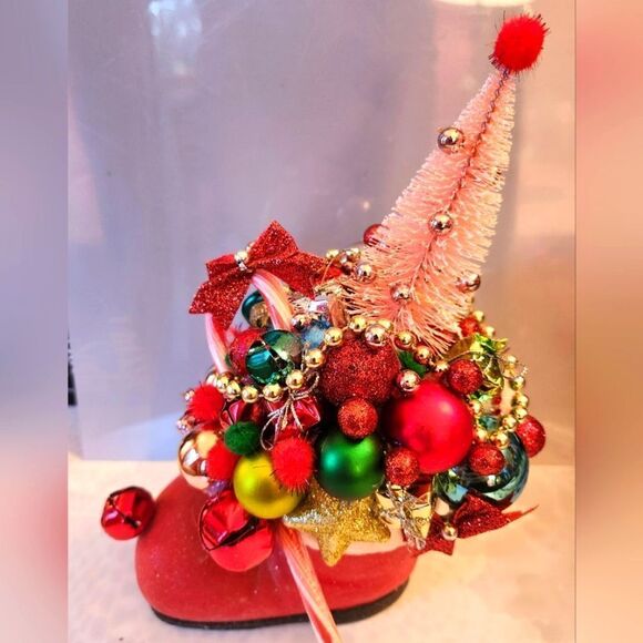 Vintage Mint '50s Ceramic Santa Boot w/Vintage Ornaments/Tree Centerpiece 9"x5" - Picture 6 of 8